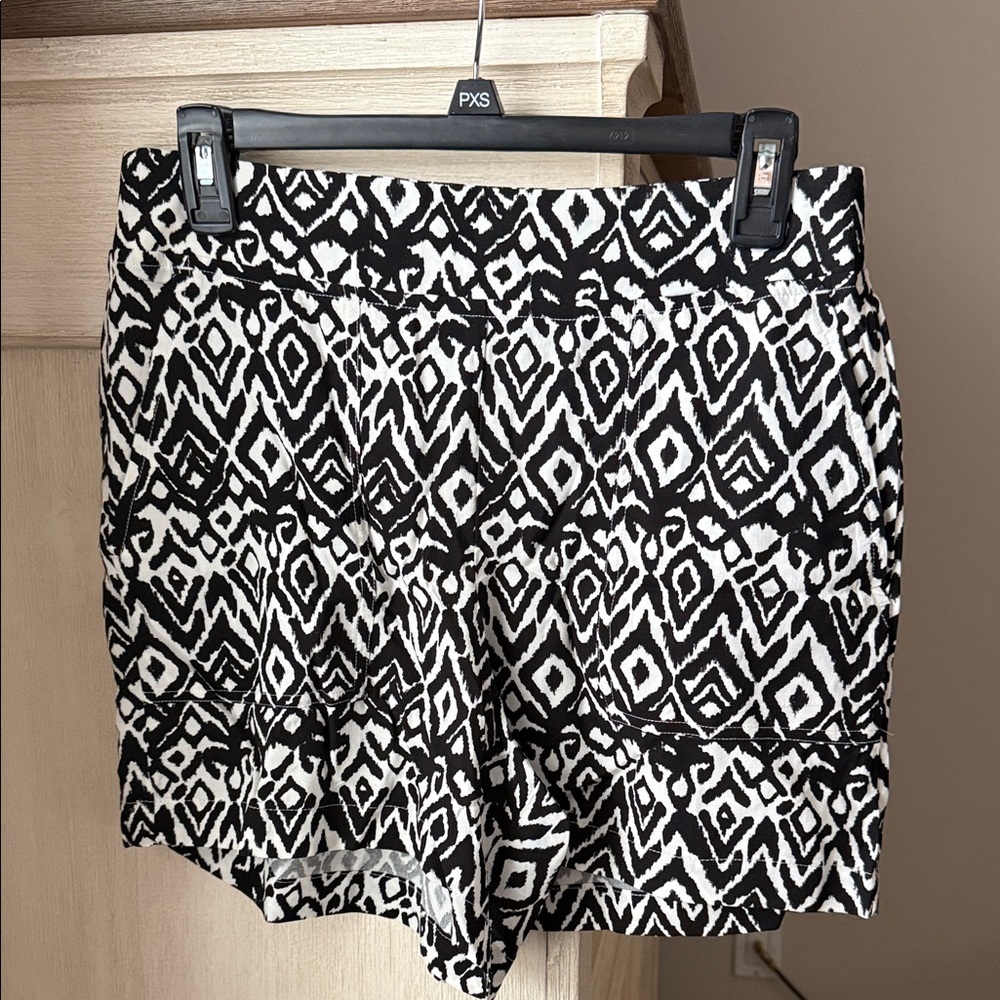 Wildfox High Waist Black and White Geometric Shorts
